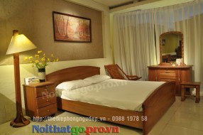 Giường cưới gỗ tự nhiên VN01